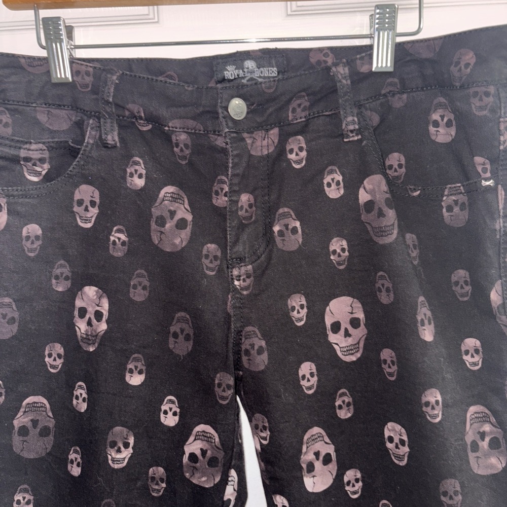 Royal Bones Jean Womens 15 Black Skull All Over Print Gothic Edgy Emo Altrnative - Picture 2 of 10